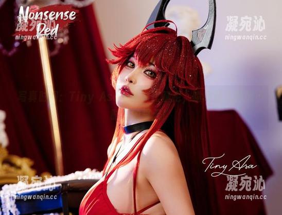 Tiny Asa 写真时间:Tiny Asa的定制比基尼,瞬间让人想起小时候的夏天!